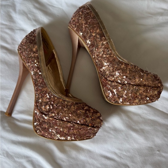 Baby Phat Shoes - Vintage Baby Phat Rose Gold Sequin Platform Stiletto Heels